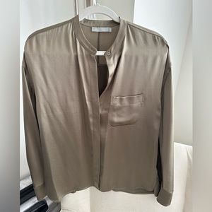 Long Sleeve Silk Vince Blouse size Medium